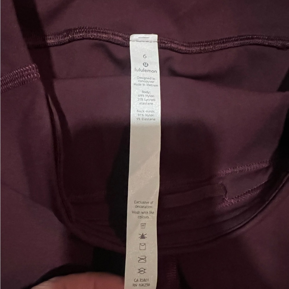 Lululemon Burgundy Leggings Size 6 - Picture 4 of 9